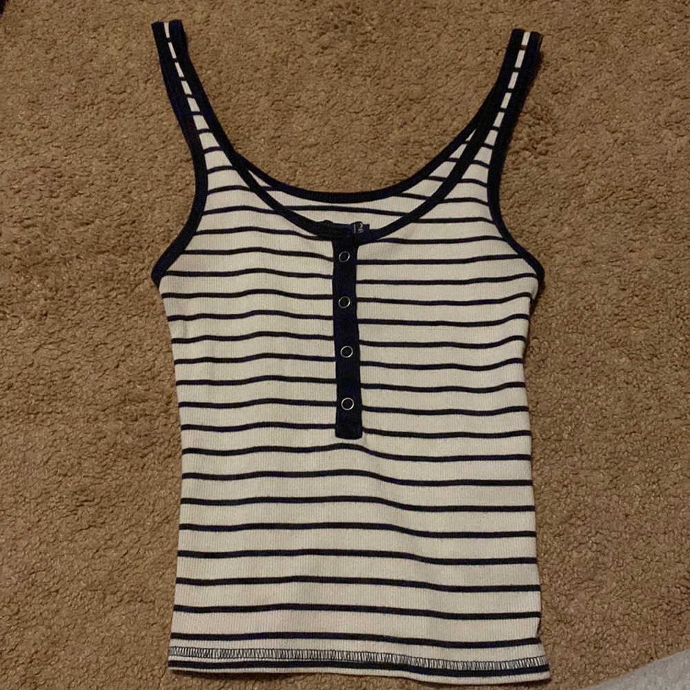 Abercrombie and fitch tank/crop size xs gently used